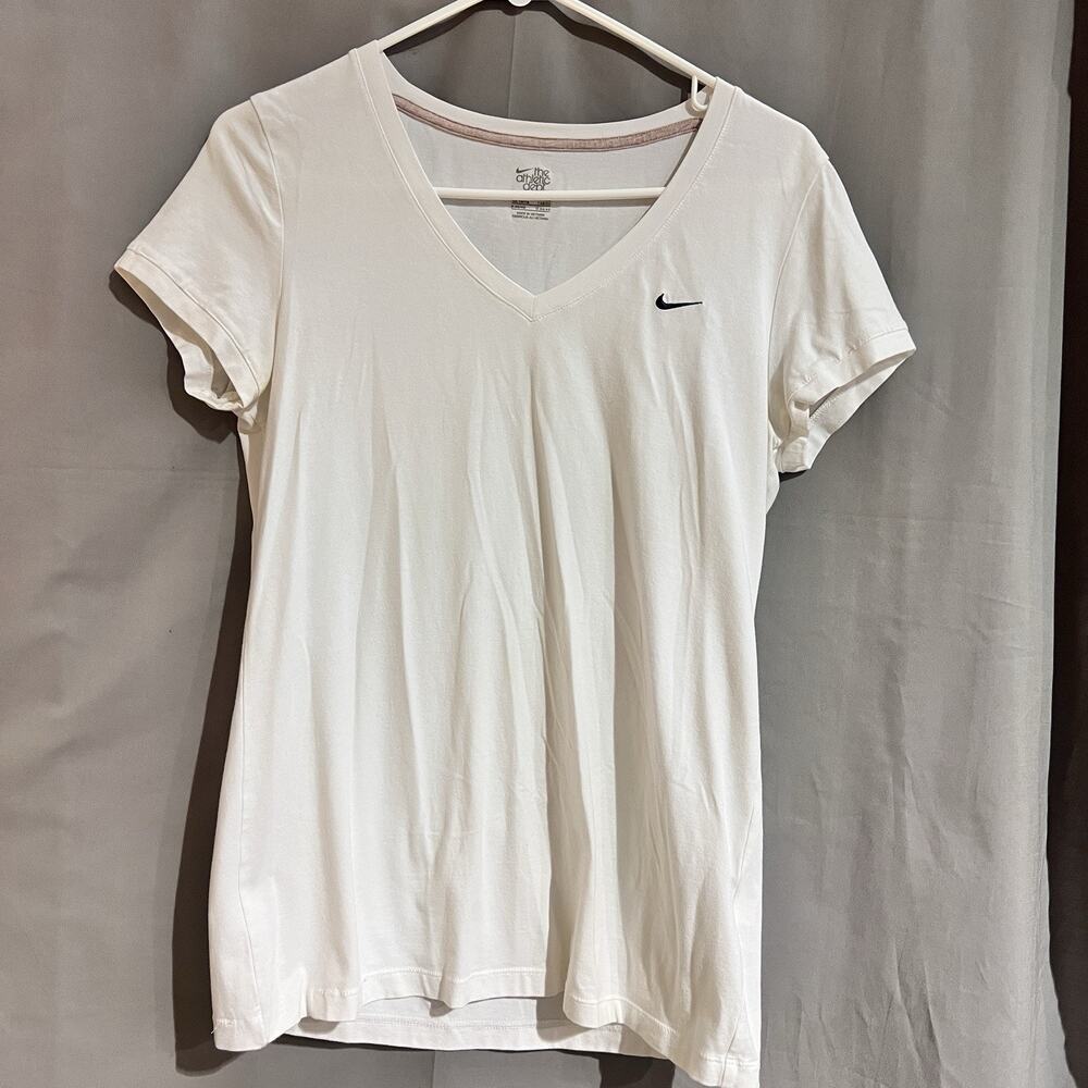 Nike Women's Dry Short Sleeve V-Neck T-Shirt in white Size Large TG2060